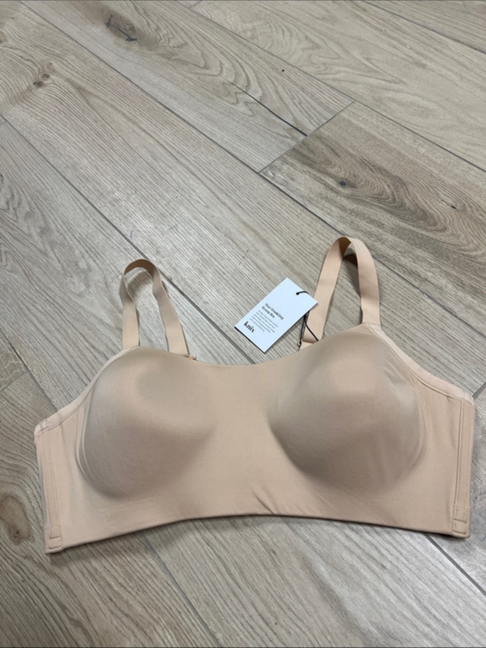 knix Your one&only scoop bra Nude Wireless Bra in Beige
